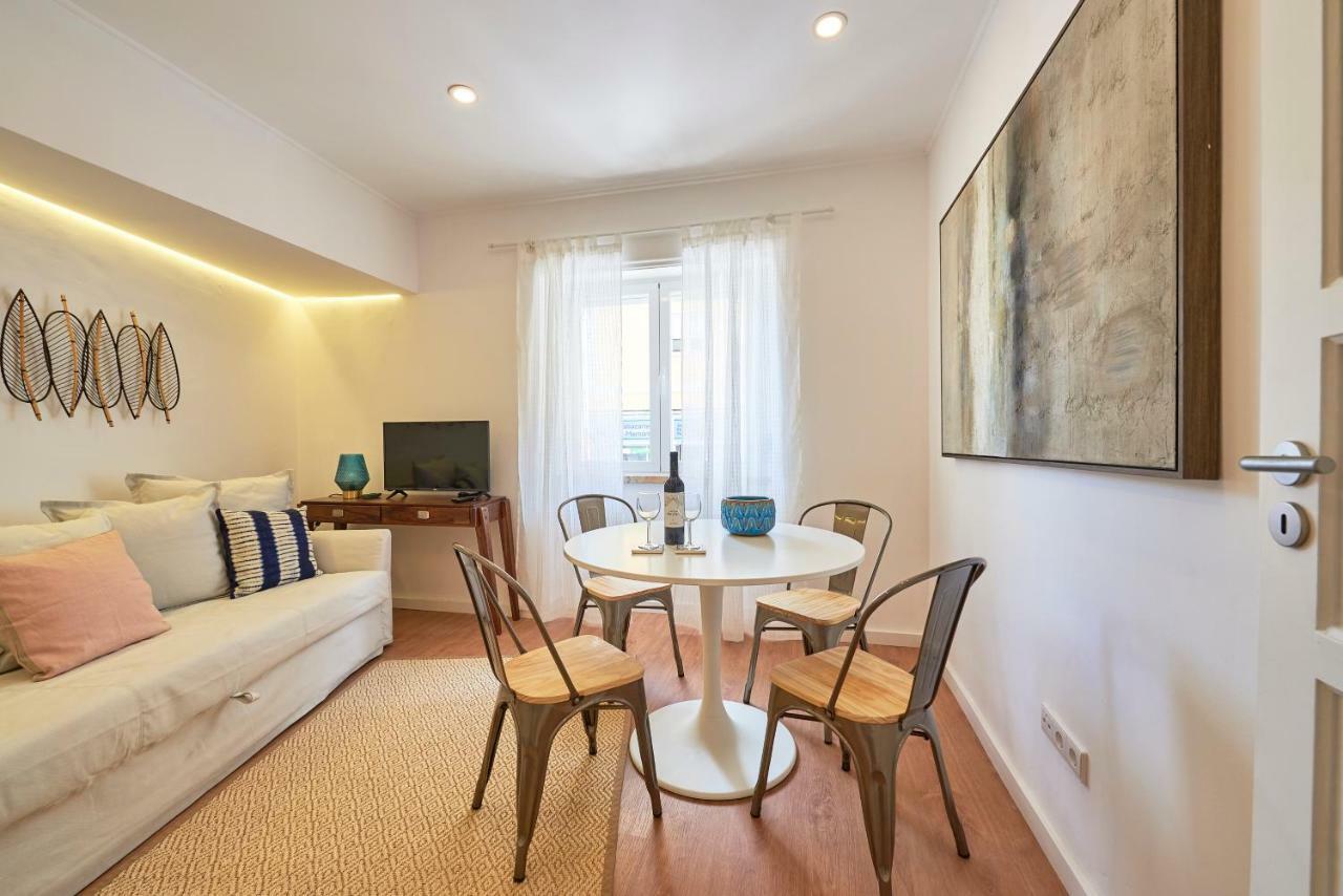 Belem Light Filled Apartment, By Timecooler Lisbon Luaran gambar