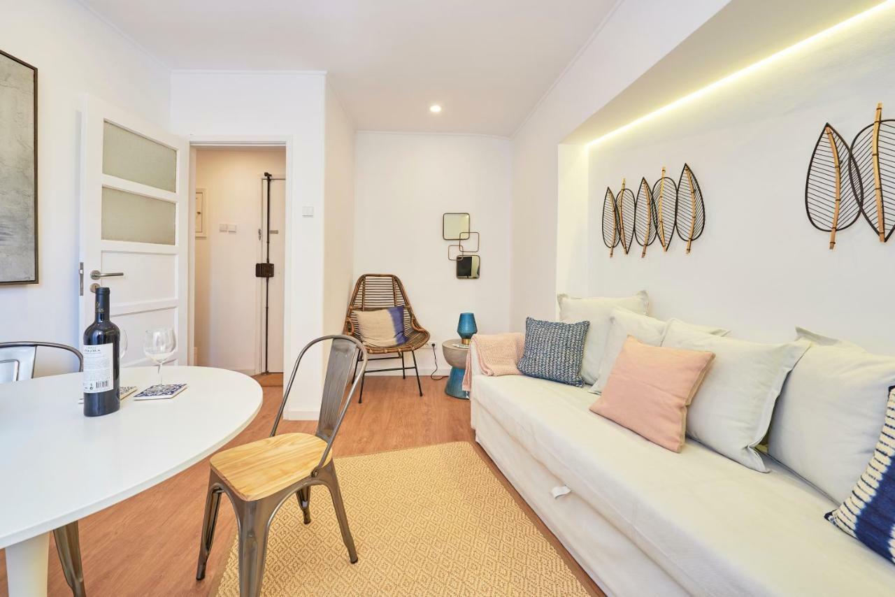 Belem Light Filled Apartment, By Timecooler Lisbon Luaran gambar